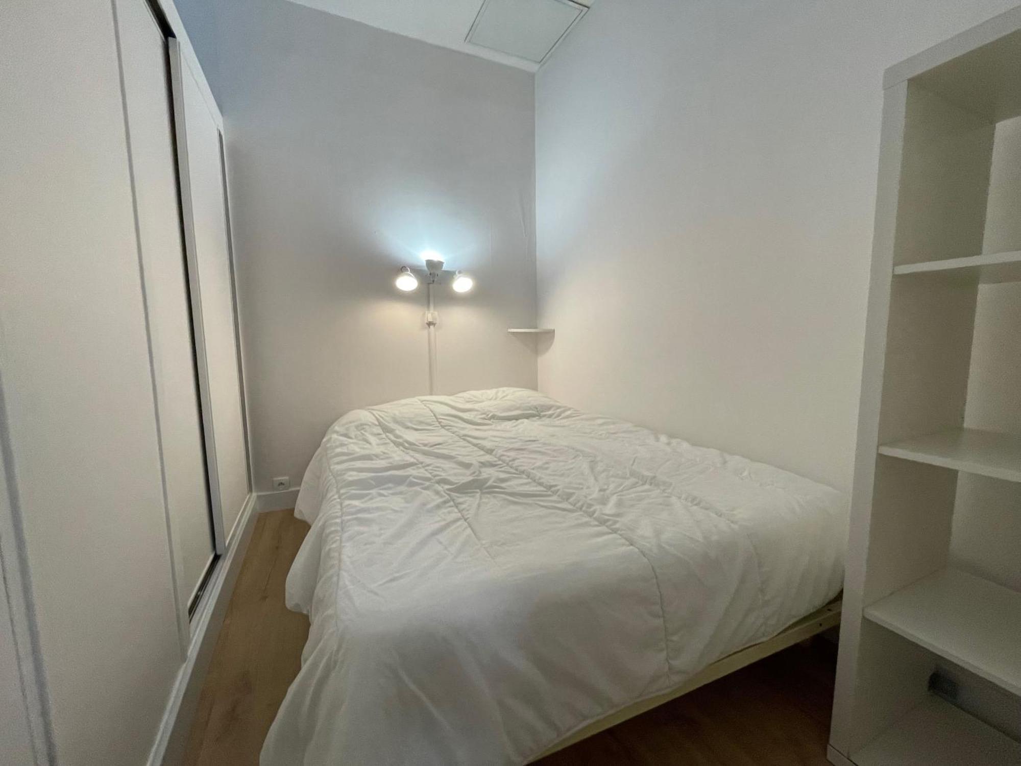 Meuble De Tourisme Dans Parc Arbore 1000M2 - Sejour-La-Roche Eperon La Roche-Posay Room photo
